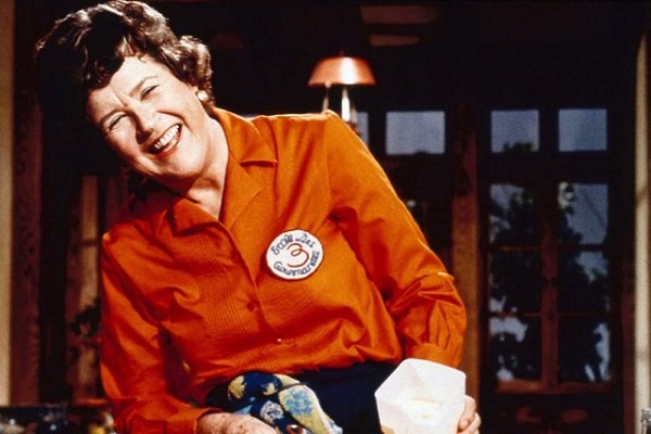 chân dung Julia Child