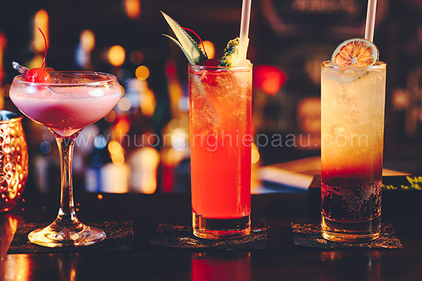 Cocktail rất đa dạng về mùi vị lẫn màu sắc